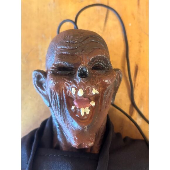 Halloween The Paper Magic Group Small Hanging Goblin Vintage (5542) - Picture 3 of 6